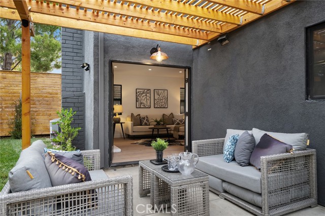 3 Bed Home for Sale in Studio City, California