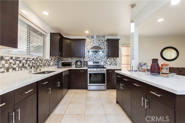 Photo of 6501 Kenwater, West Hills, CA 91307