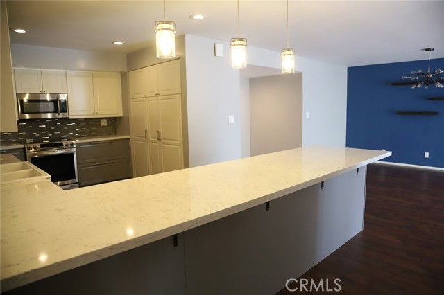 2 Bed Home for Sale in Los Angeles, California
