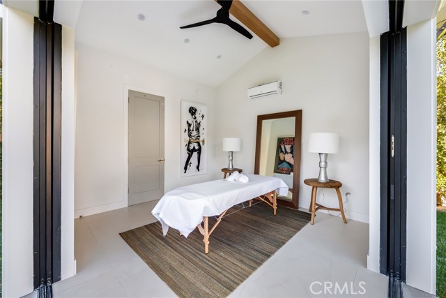 5 Bed Home for Sale in Encino, California