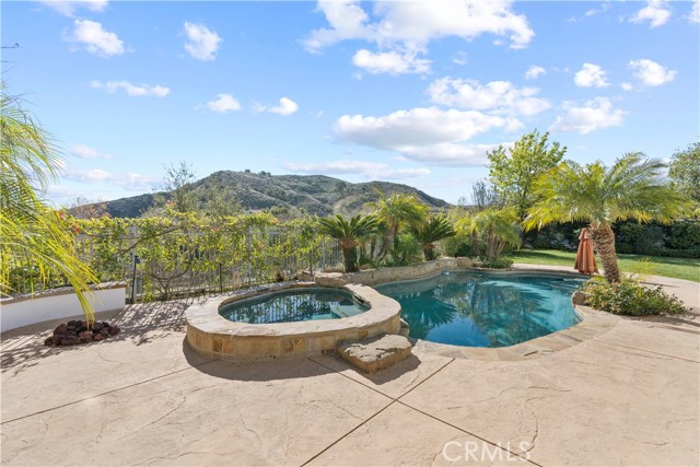 5 Bed Home for Sale in Calabasas, California