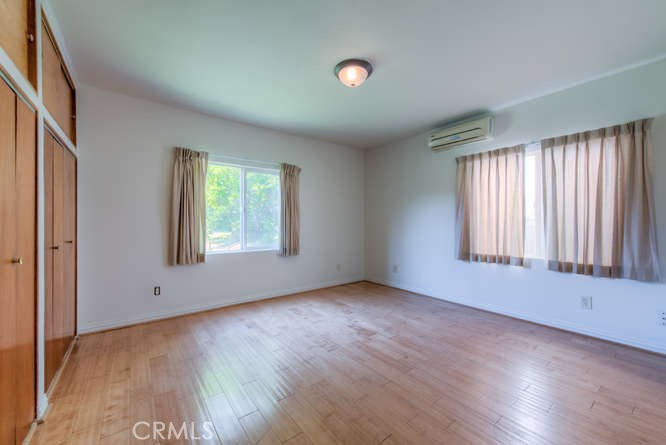 Photo for 4712 Pennsylvania Avenue, La Crescenta, CA 91214 - Listing #SR-19161702 4712 Pennsylvania Avenue, La Crescenta, CA 91214