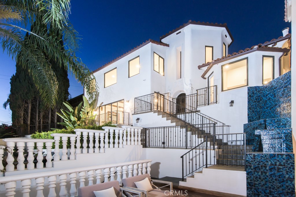 Hollywood Hills Real EstateHollywood Hills Homes For Sale