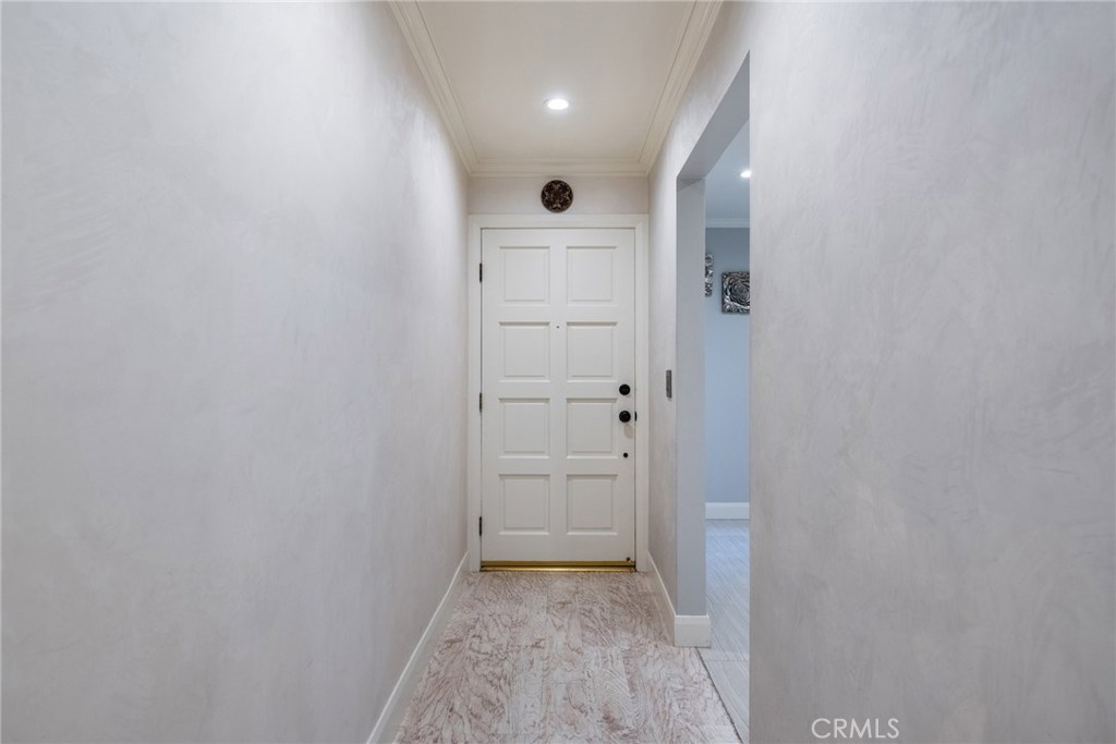 Photo for 1020 DAVIS Avenue, 105, Glendale, CA 91201 - Listing #SR-19270214 1020 DAVIS Avenue, 105, Glendale, CA 91201