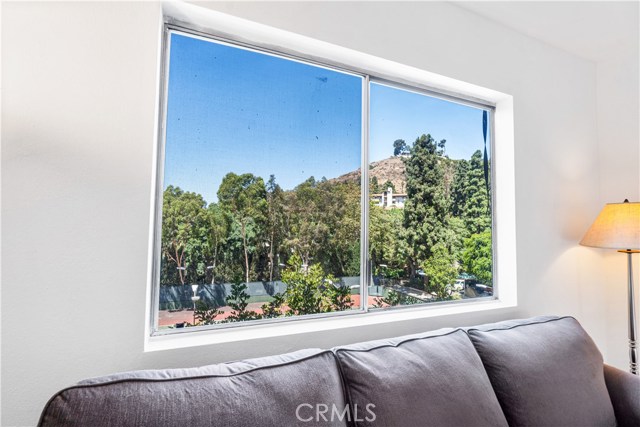 2 Bed Home for Sale in Los Angeles, California
