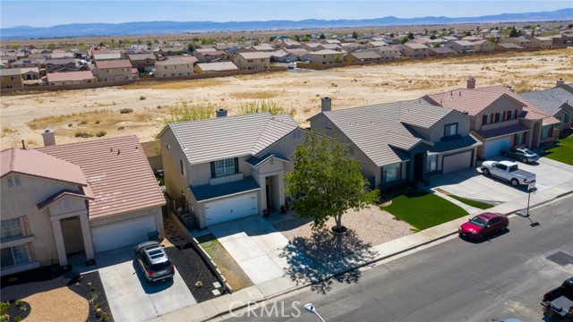 5 Bed Home for Sale in Rosamond, California