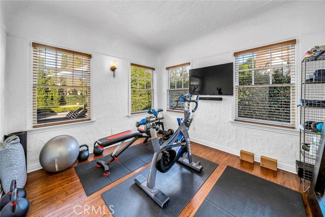 2 Bed Home for Sale in Toluca Lake, California