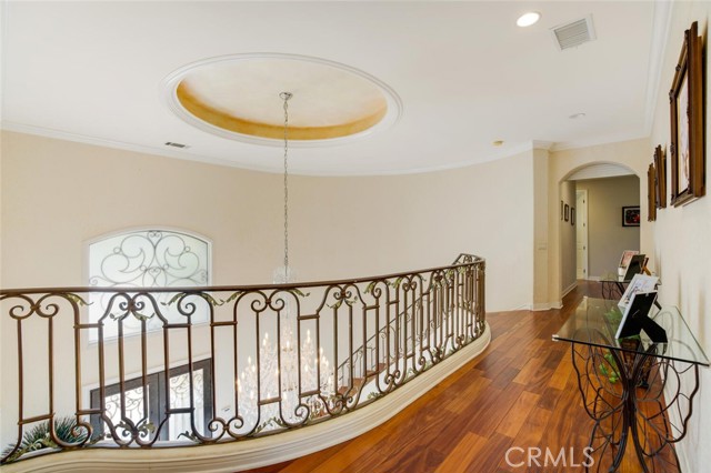 6 Bed Home for Sale in Calabasas, California