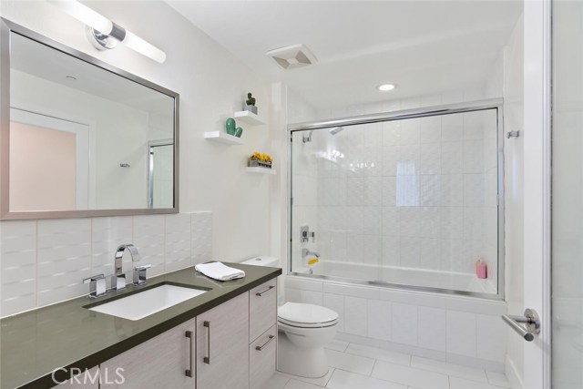2 Bed Home for Sale in Studio City, California