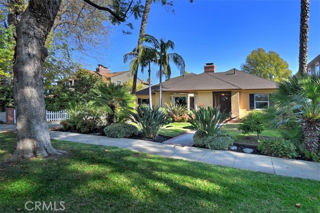 Photo of 4178 Dixie Canyon Avenue, Sherman Oaks, CA 91423