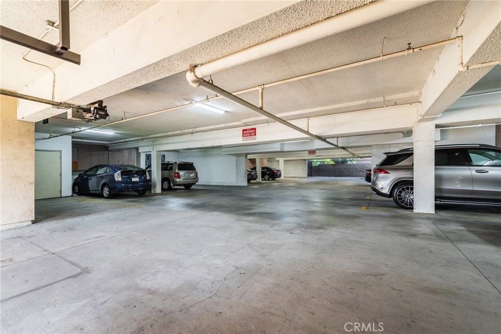 Photo for 1020 DAVIS Avenue, 105, Glendale, CA 91201 - Listing #SR-19270214 1020 DAVIS Avenue, 105, Glendale, CA 91201