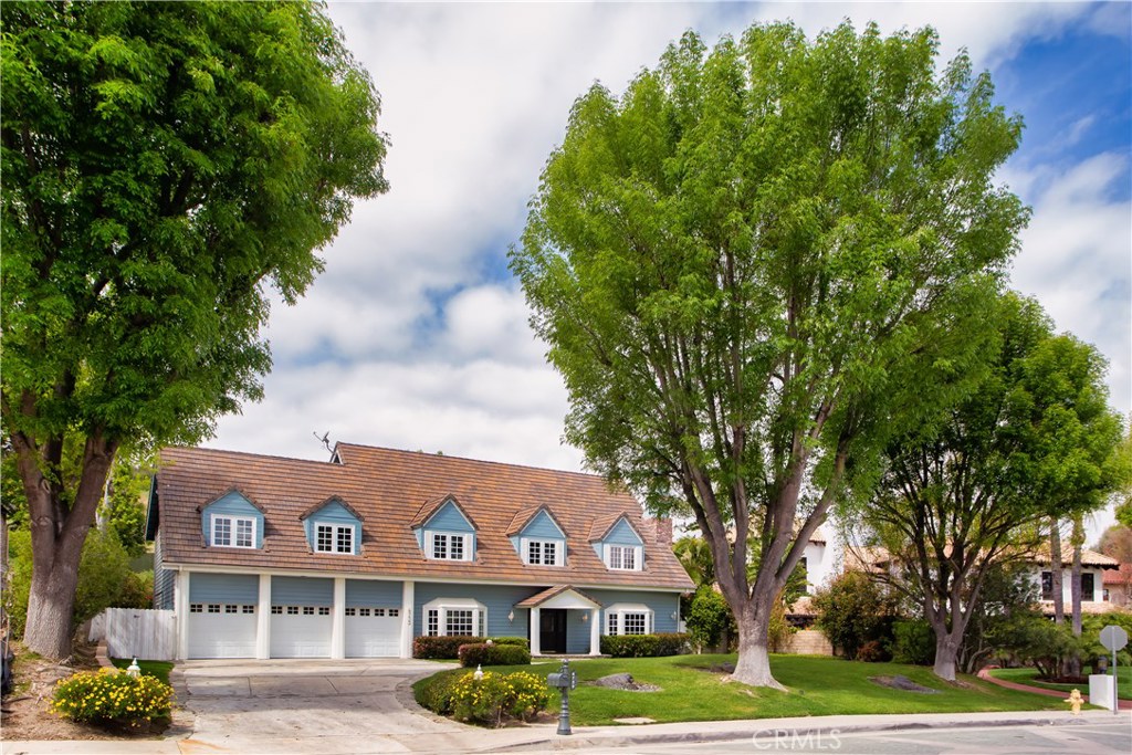 Photo for 4733 Westchester Drive, Woodland Hills, CA 91364 - Listing #SR-19233022 4733 Westchester Drive, Woodland Hills, CA 91364