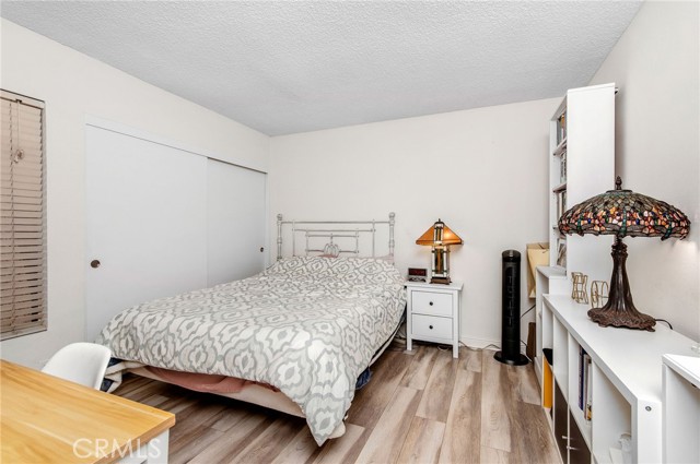 2 Bed Home for Sale in Van Nuys, California