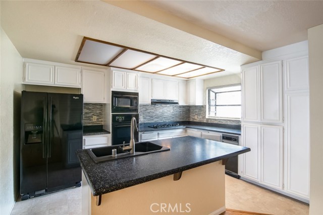 2110 Vanderbilt Lane, Redondo Beach, California 90278, 2 Bedrooms Bedrooms, ,2 BathroomsBathrooms,Residential,Sold,Vanderbilt,SR20203263