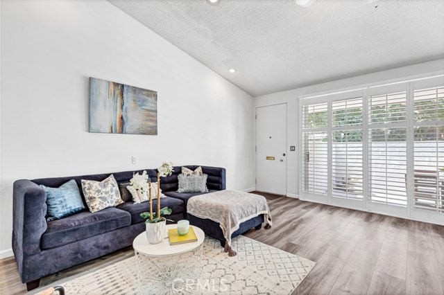 2 Bed Home for Sale in Burbank, California