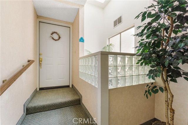 2 Bed Home for Sale in Sherman Oaks, California