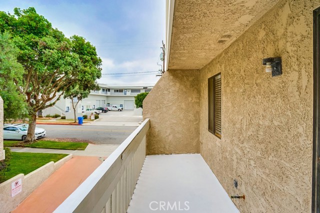511 Meyer Lane, Redondo Beach, California 90278, 2 Bedrooms Bedrooms, ,1 BathroomBathrooms,Residential,Sold,Meyer,SR19152938