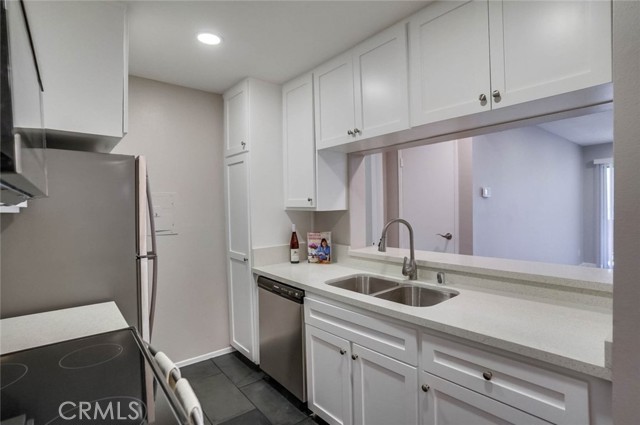 2 Bed Home for Sale in Encino, California