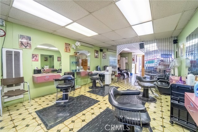 Tweedy, 90280, ,For Sale,Tweedy,SR20152434