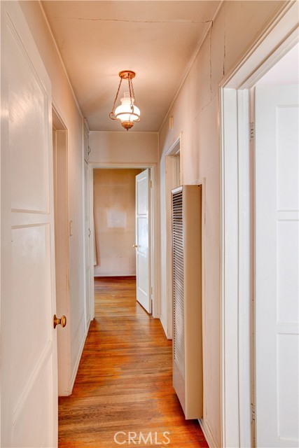 2 Bed Home for Sale in Sherman Oaks, California