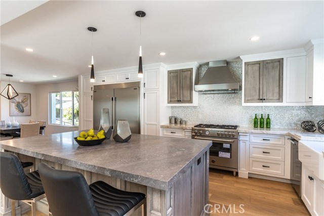 4 Bed Home for Sale in Encino, California
