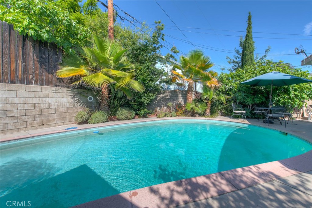 Photo for 4712 Pennsylvania Avenue, La Crescenta, CA 91214 - Listing #SR-19161702 4712 Pennsylvania Avenue, La Crescenta, CA 91214
