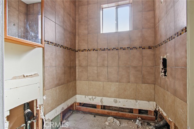  Income Home for Sale in Los Angeles, California
