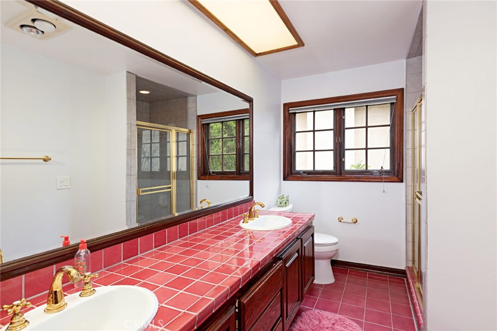 Photo for 6023 WOODLAND VIEW Drive, Woodland Hills, CA 91367 - Listing #SR-19096847 6023 WOODLAND VIEW Drive, Woodland Hills, CA 91367
