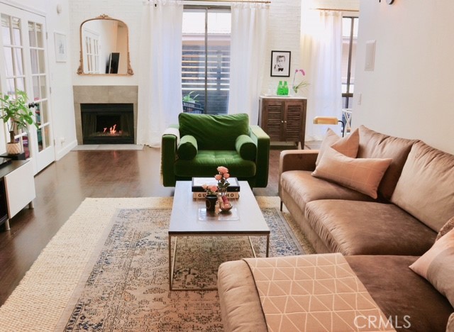 2 Bed Home for Sale in Sherman Oaks, California