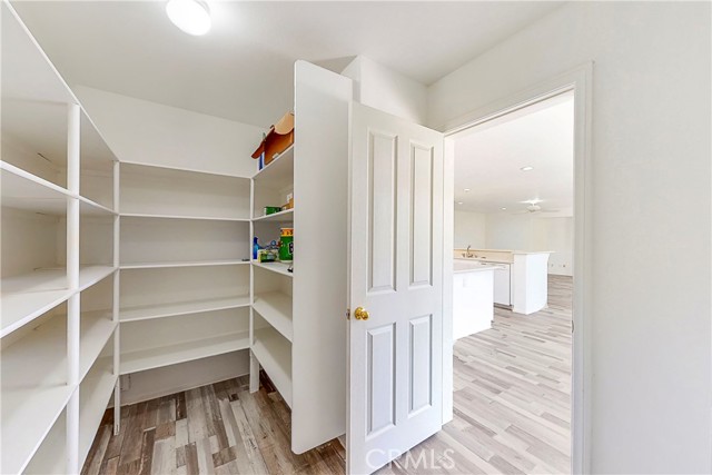 5 Bed Home for Sale in Castaic, California