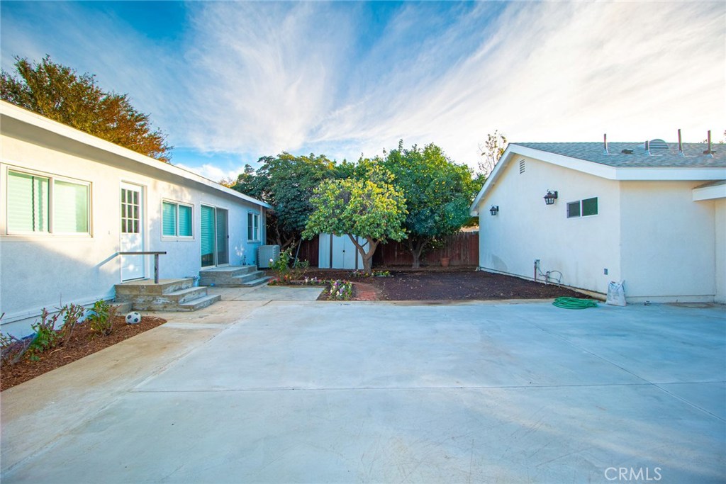 Photo for 7517 Darby Avenue, Reseda, CA 91335 - Listing #SR-20003786 7517 Darby Avenue, Reseda, CA 91335
