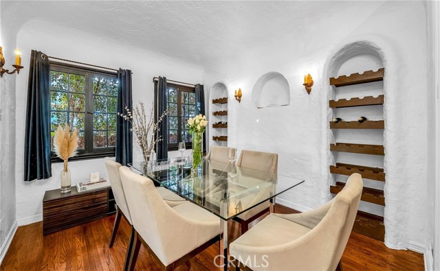 2 Bed Home for Sale in Toluca Lake, California