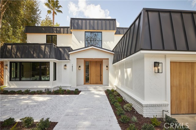 5 Bed Home for Sale in Encino, California