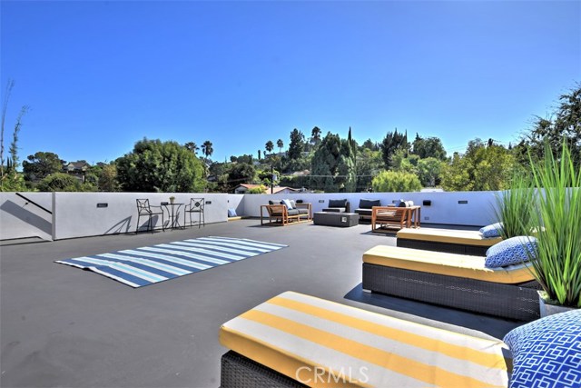 5 Bed Home for Sale in Sherman Oaks, California