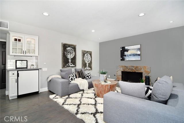 4 Bed Home for Sale in Newbury Park, California