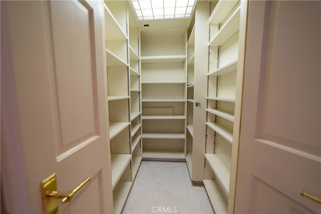 Photo for 1479 BELLEAU Road, Glendale, CA 91206 - Listing #SR-19152606 1479 BELLEAU Road, Glendale, CA 91206