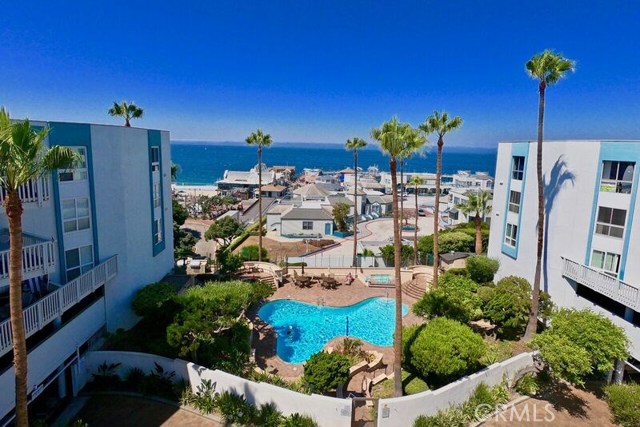 610 The Village, Redondo Beach, California 90277, 1 Bedroom Bedrooms, ,1 BathroomBathrooms,Residential,Sold,The Village,SR18190563