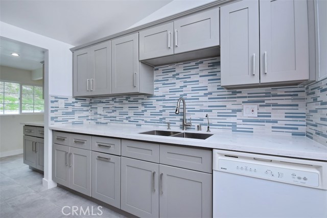 3 Bed Home for Sale in Granada Hills, California