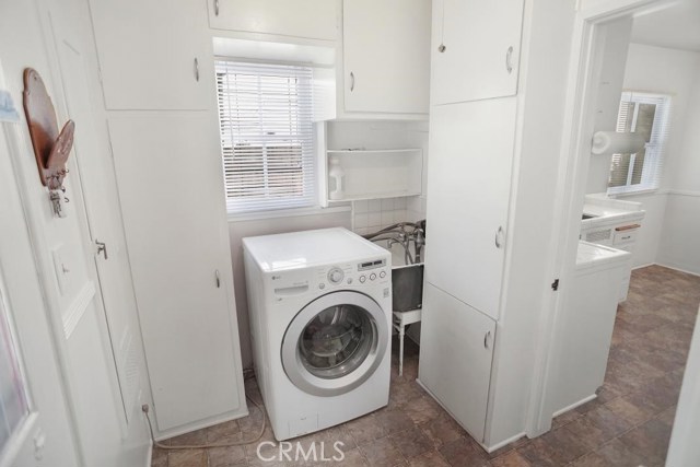 3 Bed Home for Sale in Burbank, California
