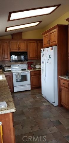 3 Bed Home for Sale in Mojave, California