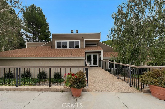 2 Bed Home for Sale in Newhall, California