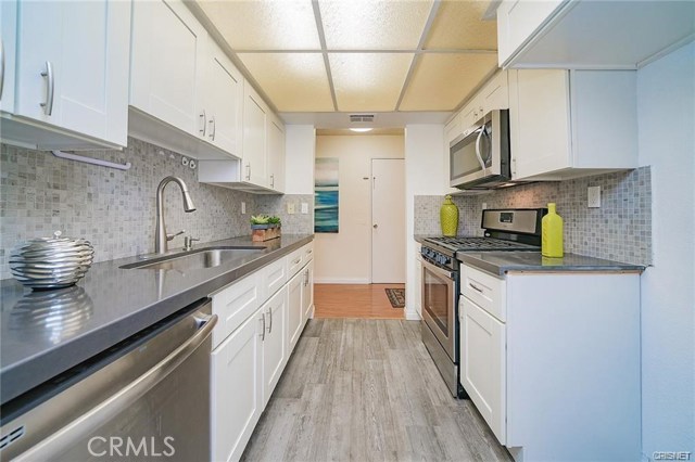 2 Bed Home for Sale in Granada Hills, California