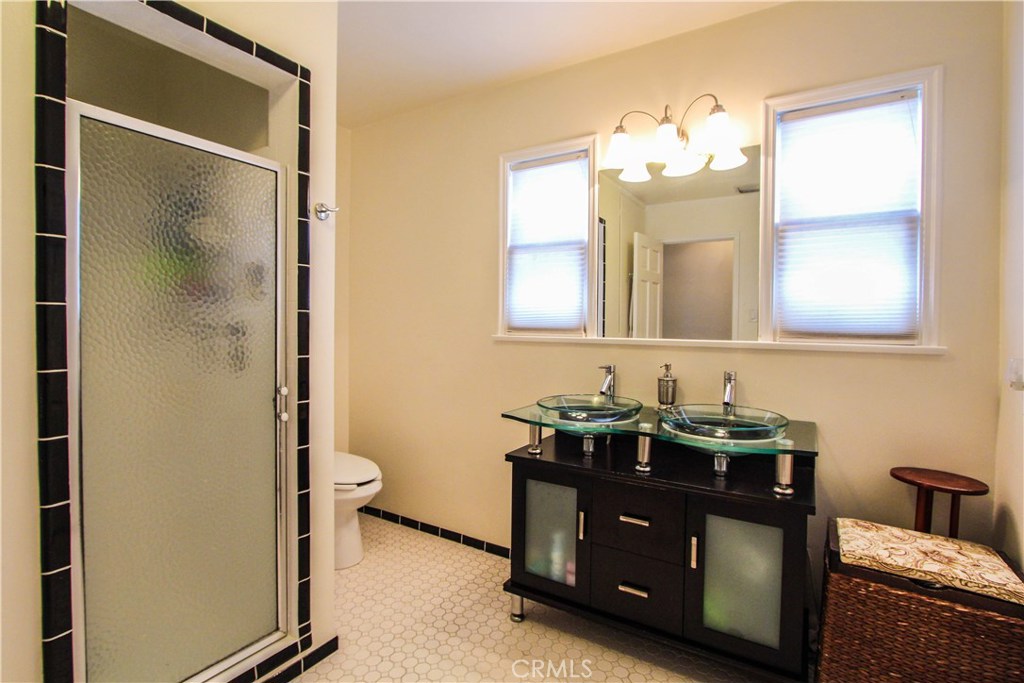 Photo for 1317 IDLEWOOD Road, Glendale, CA 91202 - Listing #SR-19113891 1317 IDLEWOOD Road, Glendale, CA 91202