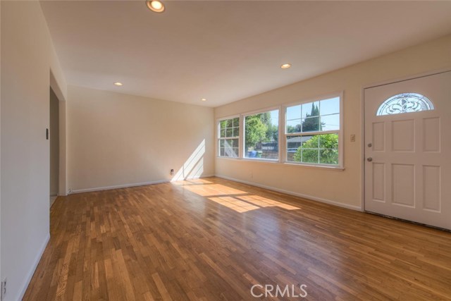 3 Bed Home for Sale in Van Nuys, California