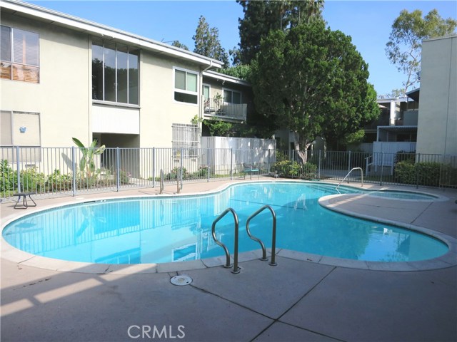 3 Bed Home for Sale in Studio City, California
