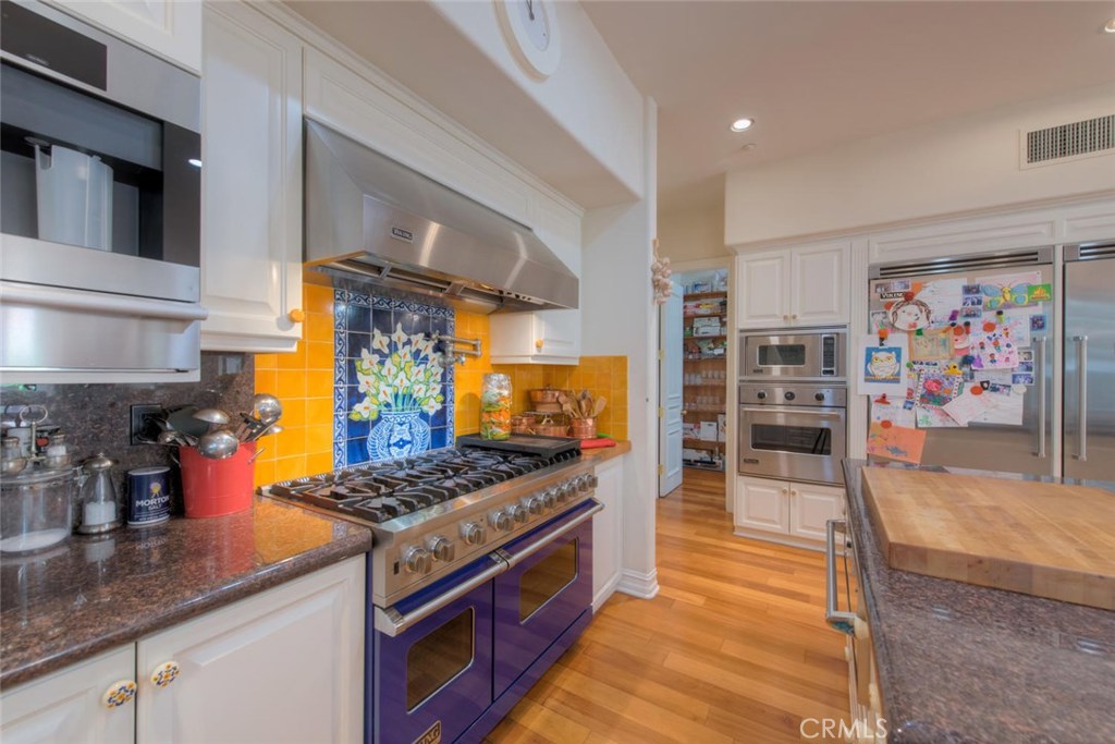 Photo for 3743 Winford Drive, Tarzana, CA 91356 - Listing #SR-19247958 3743 Winford Drive, Tarzana, CA 91356