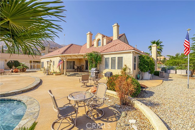 6 Bed Home for Sale in Palmdale, California
