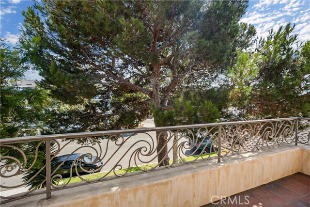 817 Garnet Street, Redondo Beach, California 90277, 3 Bedrooms Bedrooms, ,3 BathroomsBathrooms,Residential,Sold,Garnet,SR20234733