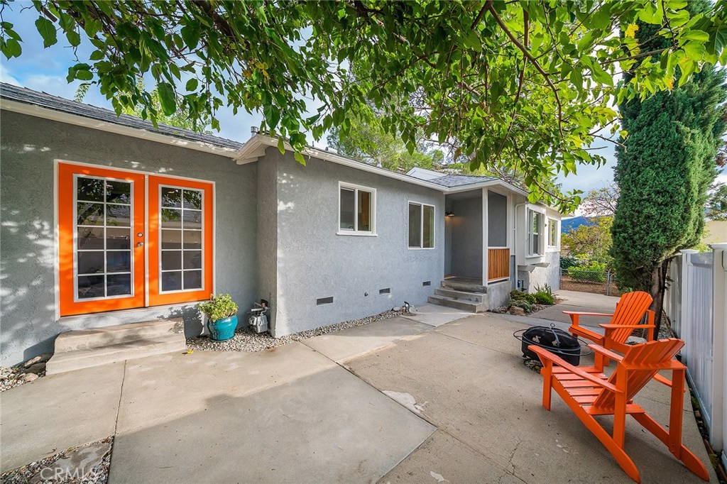 Photo for 6916 Beckett Street, Tujunga, CA 91042 - Listing #SR-19276702 6916 Beckett Street, Tujunga, CA 91042