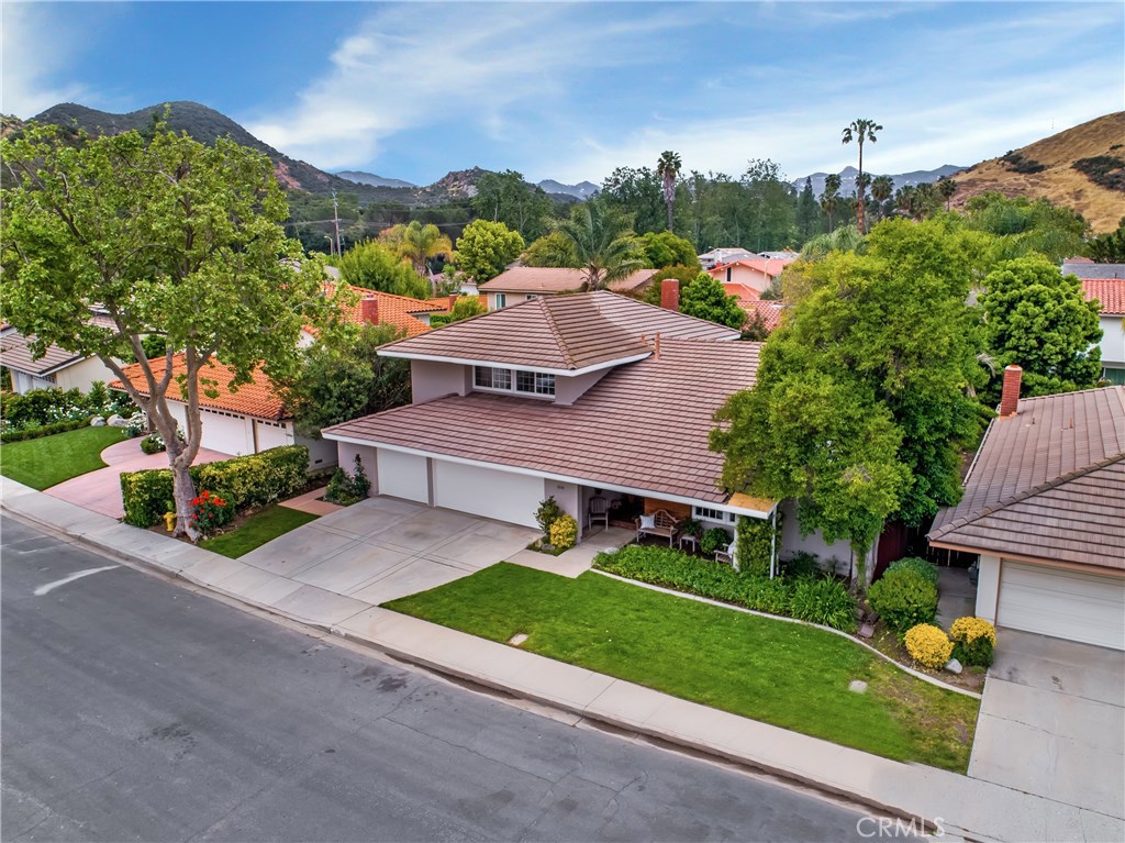 Photo of 1649 OLDCASTLE PLACE, Westlake Village, CA 91361